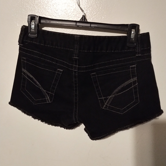 Reign by Deb Black Denim Shorts Sz 5 - Picture 3 of 7